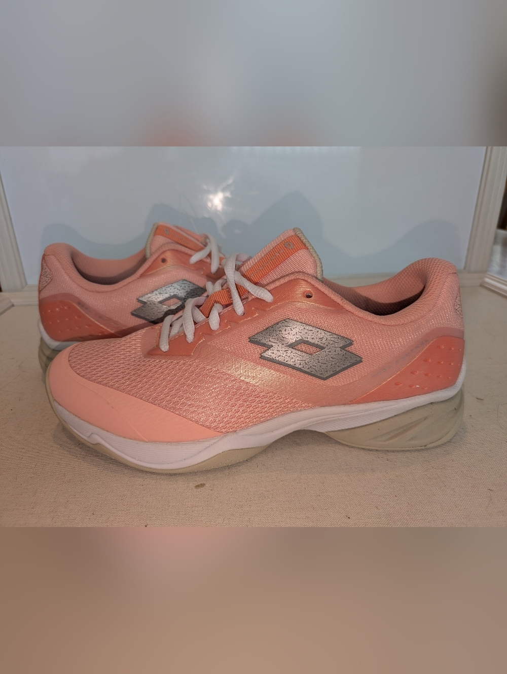 Lotto Mirage 400 ALR W Tennis Shoes Peach Orange Sz 7 NWT No Lid Box